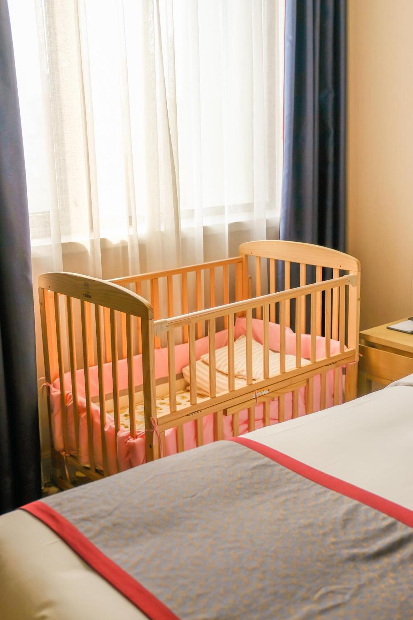 Shanghai-Deco Hotel-Free Shuttle Bus To Pudong Airport And Disneyland Экстерьер фото