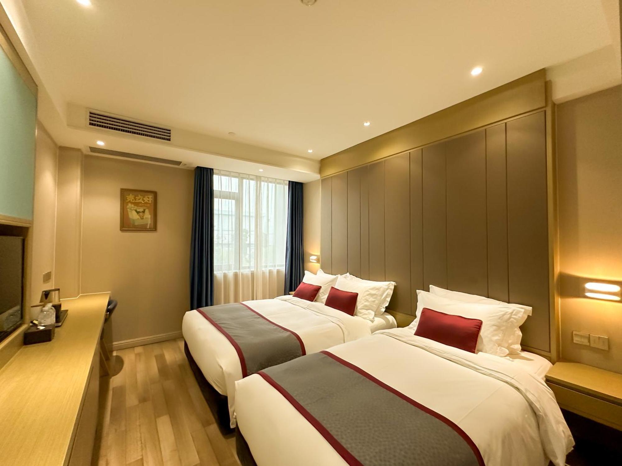 Shanghai-Deco Hotel-Free Shuttle Bus To Pudong Airport And Disneyland Экстерьер фото