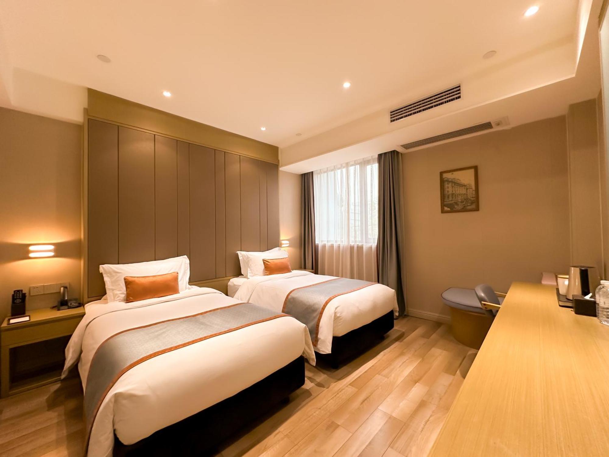 Shanghai-Deco Hotel-Free Shuttle Bus To Pudong Airport And Disneyland Экстерьер фото